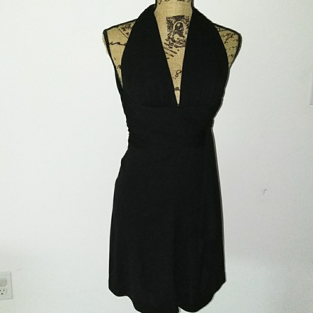 Little black dress with a Criss-Cross back